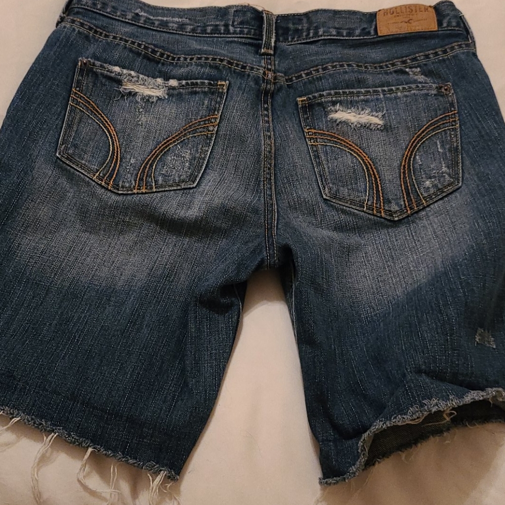 Shorts - Picture 2 of 2